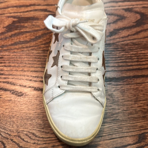 YSL Designer Sneakers, Gold Star Appliqué Court White Sneakers, Size 39 (75) - Picture 3 of 16